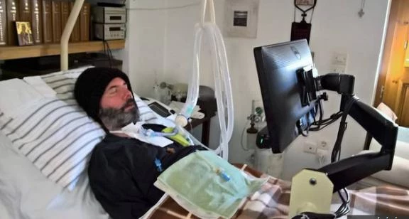 Καθηλώνει το πανελλήνιο ο κλινήρης μοναχός Σωφρόνιος: Συμφωνώ σε όλα πλην ευθανασίας